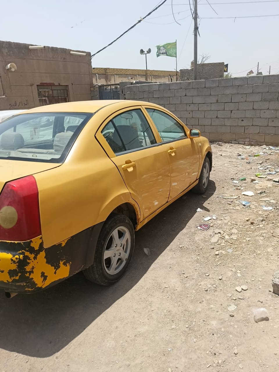شيرين A5
موديل 2013
بسمنة 
كير ومكينة كورلا 1800
سنويا لل27مصفرة وجاهزة
تخم تاير حدادية كهربائيات كل نقص مكو 
لتواصل***********
السعر 25وللشراي بخدمتة
