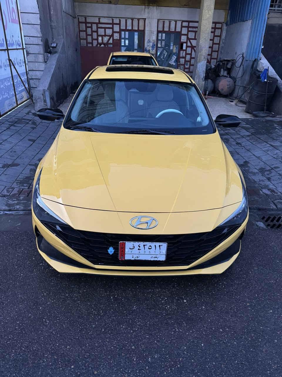 السلام عليكم 

النترا 2021 لمتدد 

سياره مصبوغة جديد خير من الله 

السياره ب 165 وبيها مجال حك الجية 

التواصل فقط على الرقم 

***********
