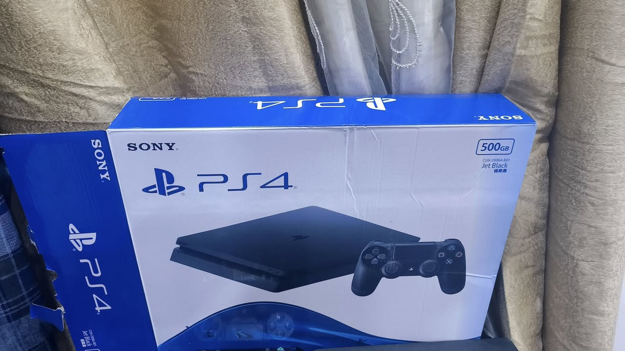 سلام عليكم بلي فور سلم الذاكرة 500 أونلاين سعر 220
معه كامل الملحقات كارتونه مثبت لك ويا حساب بي بيس 25 وفيفا 26 رقص جي تي اي مع جوستكات اثنين
البكان بصره قبله تواصل ***********
