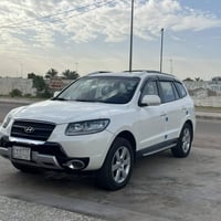 للبيع سنتافي 2009 فول مواصفات ((( السياره او سعره او احنه اروح فدوة ال...