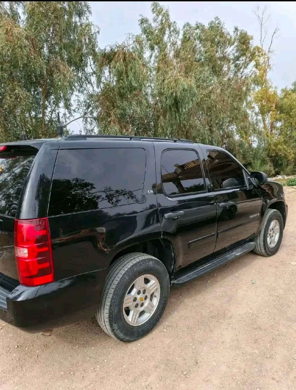 السلام عليكم ورحمة الله وبركاته تاهو  ادوات ادوات
 موديل ٢٠٠٨ 
السياره دخول جديد مكفوله من العشاير والسرقه  ول انتربول 
 السياره جديده شرط كارتون بدون حادث دعاميات عله وظع الشركه كفاله عامه شرط السونار

مكان السياره ديوانيه 
السعر ١٢٥ ورقه وبيه مجال حك الجيه 
***********
***********
