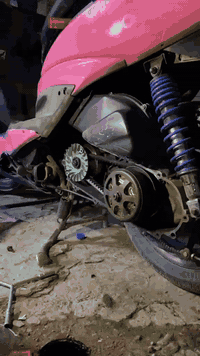 سلام عليكم شباب دراجه سكنز لبيع مستعجل على بيعتهه محتاج فلوسهه متواجد واتساب على فيس ***********فقط واتساب سعر175قفل رادلهه تجفيت مكينه منزلهه بل كاع جاي سويهه ما سويتهه صار عندي شغله تجي تحمل من باب كفلكياهه من كلشي بس مكينه رادلهه تجفيت فقط مستعجل عليهه
