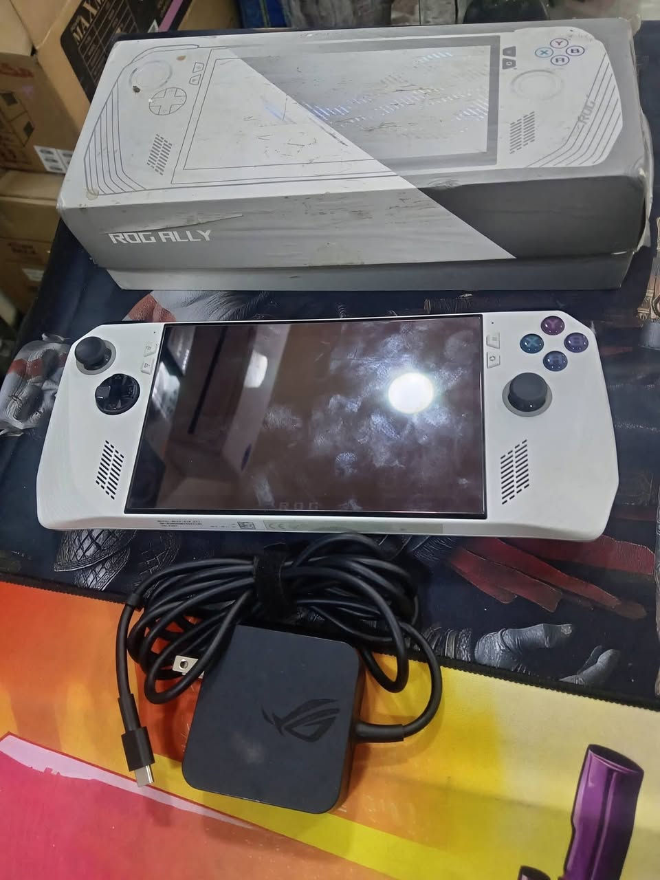 متوفر البيع
جهاز Asus ROG Ally نسخة Z1 Extreme
عاطلة البيع طافي
بدون هاردة ssd


**إذا كنت صاحب هذا الإعلان وتريد حذفه لأي سبب، رجاءا أرسل رسالة إلى الدعم الفني**