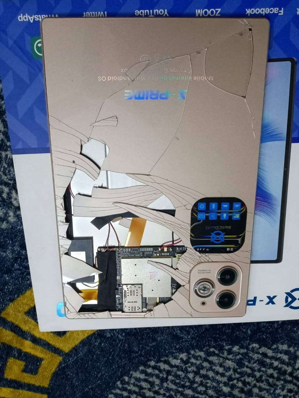 السلام عليكم اخوان عندي هاذ اليباد جديد كلش وكع من ايد ابني ونكسر بس الوره منو يشتري هوا وملحقاته ب١٢٥وبيه مجال


**إذا كنت صاحب هذا الإعلان وتريد حذفه لأي سبب، رجاءا أرسل رسالة إلى الدعم الفني**