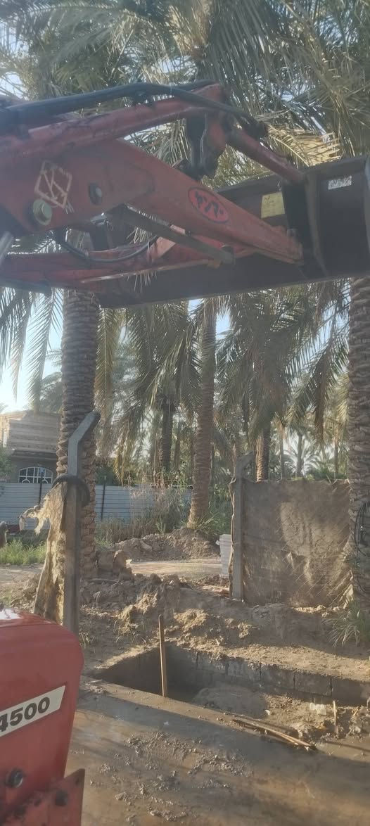 ينمار للبيع حجم 45 اربعه بستم دخول جديد على وضع الشركة باور ستيرن كلها شغالة مع رفاسة وكيله جاهزه من كلشي حجم الإطار الخلفي 32 مكينه جباره بشكل كهربائيات كامله دشبول شغال كامل السعر 70 ورقه للاستفسار الاتصال على الرقم التالي *********** بابل السياحي
