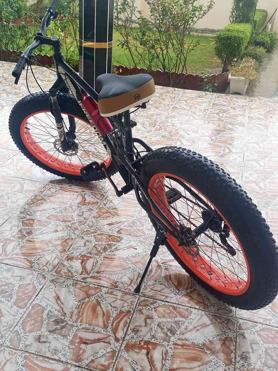 سلام عليكم جماعت لكروب بايسكل للبيع لسعر 100قفل اذا شراي اتصل ***********
