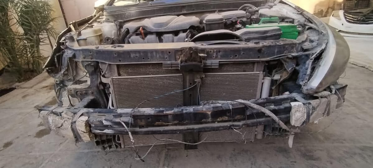 سوناتة ١٤ امريكية
كير مكينة تبريد كفالة
السيارة تمشي طبيعي ابيعها على حادثة علما صفحت السايق سليمة فقط الجاملغ الامامي
السيارة قفلها 55 رقم ذيقار حرة تحويل الرقم الجديد الانكليزي مكاني بصرة جبيلة *********** رقم تلفون ابو سيارة
