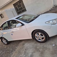 متاح الانترا 2011  شركة العامة كفالة عامة  محرك 1600 دكشن عالي سيارة ن...