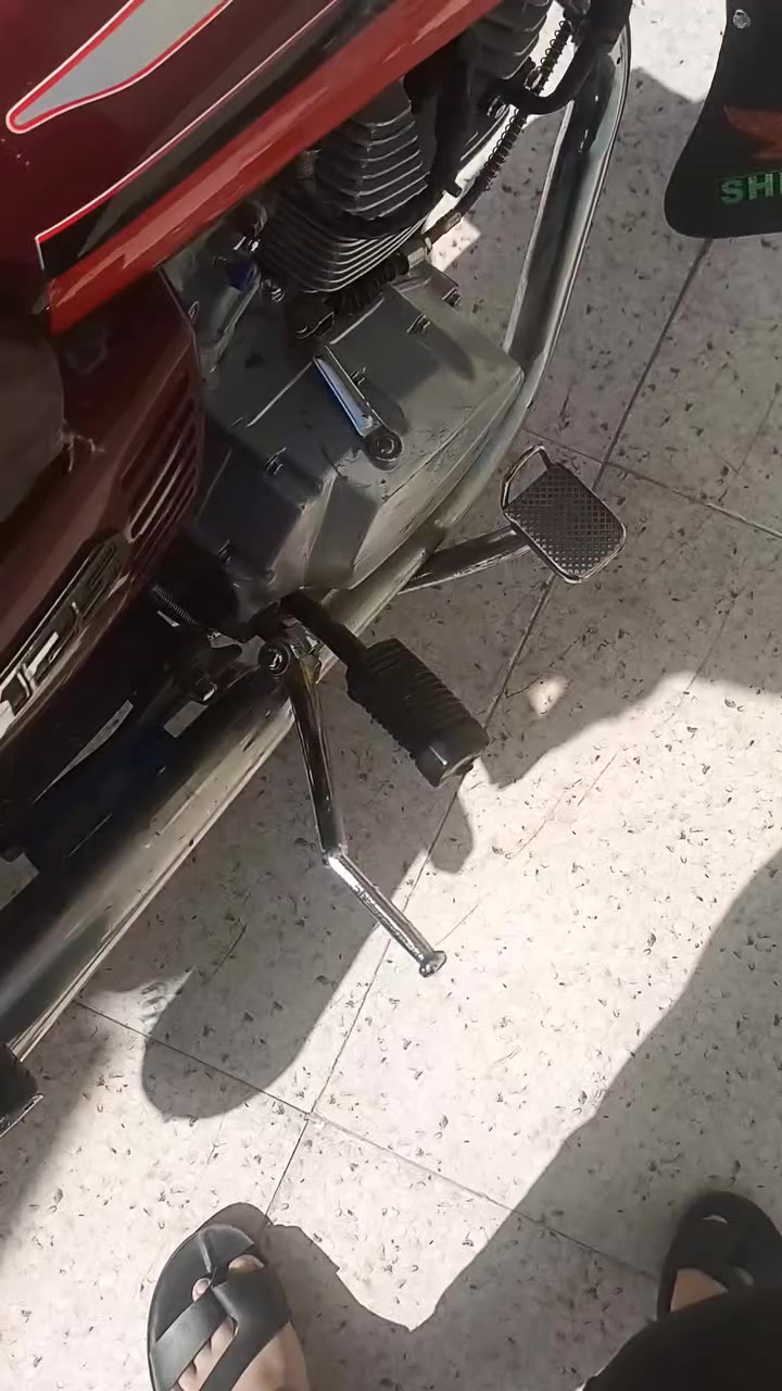 السلام عليكم 

للبيع او مراوس 

تايكر 5 كير 

مديل 19 

محرك شرط ما مفتوح 

نص هندر 

نقص بس كهربائيات تشكل الفيش
 
سعر 340 وبي مجال للطيبين


**إذا كنت صاحب هذا الإعلان وتريد حذفه لأي سبب، رجاءا أرسل رسالة إلى الدعم الفني**