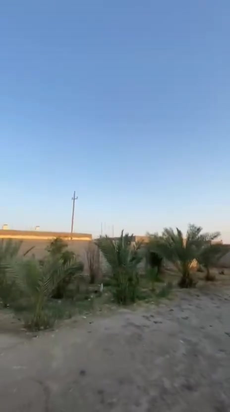 اللهم صل على محمد وال محمد ❤️ 
السلام عليكم عندي بيت 1500متر مبني 425 ست غرف غرفتين نضام سويت صالتين مطبخ استقبال خارجيه وحمامات داخلية و خارجية الناصرية صوب الشاميه قبل نزلة الشريف الإسعاف الفوري شخارة البيت زراعي بناء طابوق السعر 155مليون  وبي مجال للشراي


**إذا كنت صاحب هذا الإعلان وتريد حذفه لأي سبب، رجاءا أرسل رسالة إلى الدعم الفني**