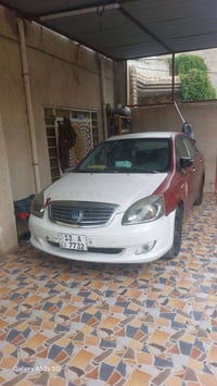 جيلي موبل • ٢٠١٢ • مكينة 1800