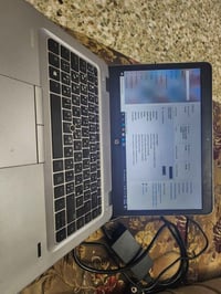 لابتوب • بغداد • يشتغل برامج هندسية