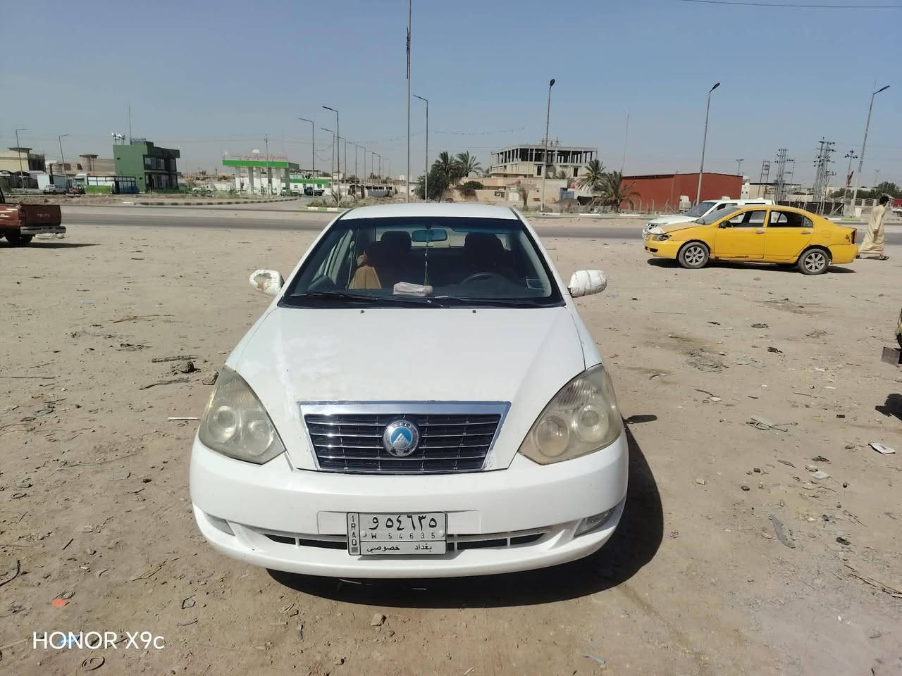 سلام عليكم، مكلف بل نشر جيلي موديل 12جاهزه بيها نواقص بصيطه مكينه وكير خير من الله مكان السيارة الديوانية قضاء البدير رقم صاحب السياره *********** رقم بغداد السنويه لل29تحويل ثاني يوم السعر 39وبيها مجال
