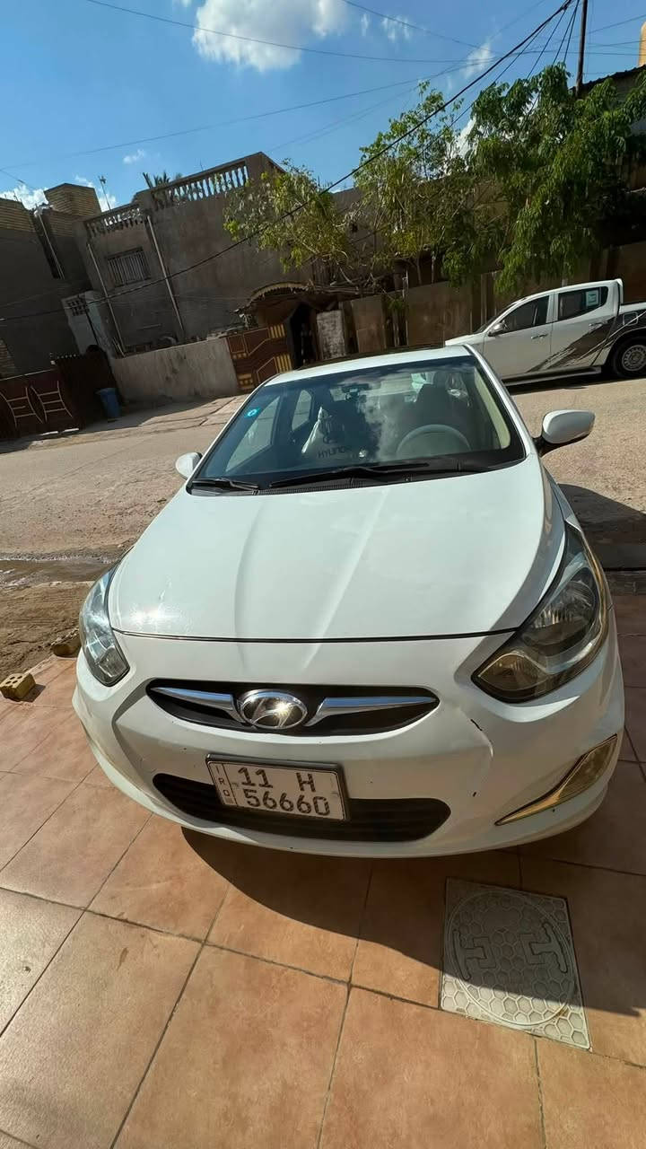 هونداي اكسنت 2011 خليجي 
رقم بغداد دولي  بأسمي 

ماشية 143.000 km
محرك 1600cc دوش
كير At

منضومة غاز 

منضومة زنون 

سستم صوت 

شاشة كار بلي + كامرا دوارة

سلايد طكتين

داخل لونين

اشاير بلمري

تحكم ستيرن جهتين 

5 تجاوي منفصلة

5ويل كب 

بيها صبغ قطعتين + دوسات + بارد ع كد شبر بلجاملغ الامامي

مكاني بغداد الدورة 

السعر خاص 

للاتصال ***********
