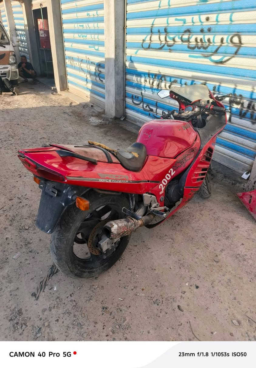ملاحضة دراجة بيها خلل بل مكينه تحتاج تجفيت
بطحة قرش محرك ٤٠٠ ياباني ٤ سلندر موديل ٢٠٠٢  للبيع او مراوس سعر ٨٥٠


**إذا كنت صاحب هذا الإعلان وتريد حذفه لأي سبب، رجاءا أرسل رسالة إلى الدعم الفني**
