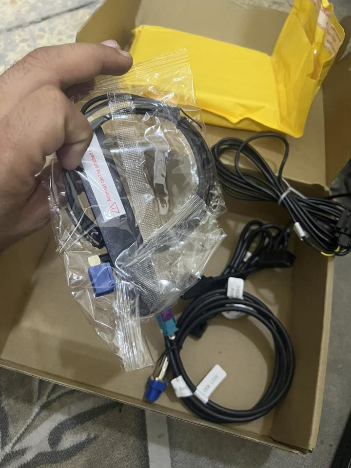 سلام عليكم
كار بلي جديد غير مستخدم 
لجميع سيارات vw
￼بدون تحوير يصير بسيارتك بلادي 
مع كامل الملحقات 
السعر 50 الف 
متوفر توصيل كافة المحافظات 
***********
