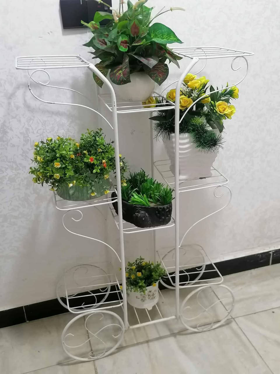 الفاترينه ب٩٠
الميز ٧٥
الستاند بدون ورد ب٢٥ ثريات ٢ كبار و ٢ صغار السعر ٣٢٥ وبيهن مجال العنوان العمارات السكنيه شارع المغرب خلف مطعم تارو


**إذا كنت صاحب هذا الإعلان وتريد حذفه لأي سبب، رجاءا أرسل رسالة إلى الدعم الفني**