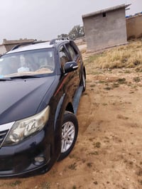 سياره الببيع كفالة عام 07716009941