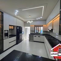 تصميم خاص • تنفيذ سريع • حله