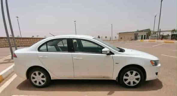 سڵاو
لانسەر قرش مۆديل ۲۰۱٥ مەکينە ۱٦ بە شەرت ، هەتا بڵێي جوان ماوەتەوە ناوزەرد گێرتۆماتيک تەبريد لە سەر سويچ زۆر ساردە ... نزيکەی ۲ مليۆن غرامەی لە سەرە، ڕەقەم هەولێرە ، نرخەکەی ۹۷ وەرەقە و مەجالێکی کەم...
ڕەقەم تەلەفۆن(***********)... رانية
