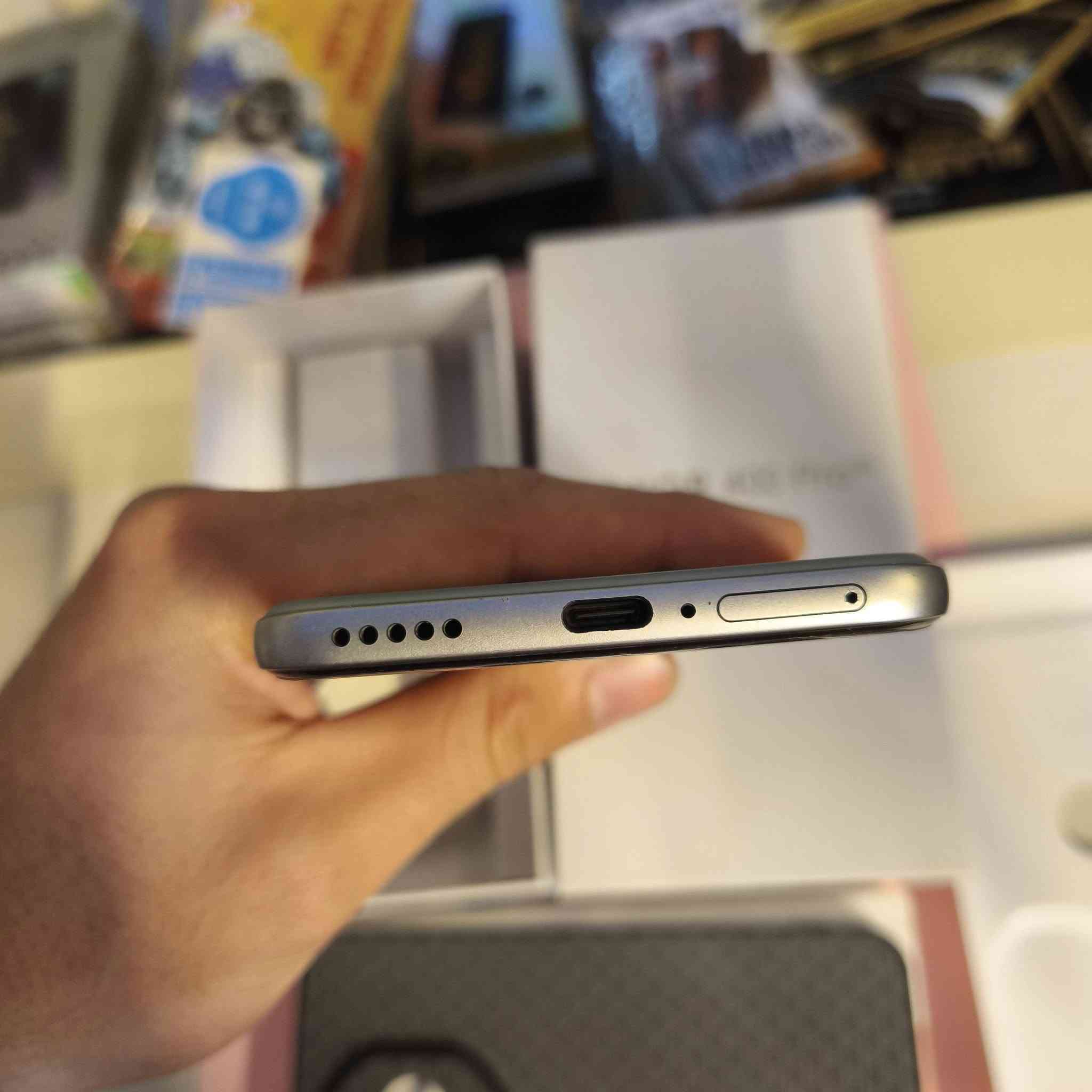 ألعملاق هونر 400 برو
مستخدم نضافه 💯 
ذاكرة 512 ألرام 12
كامره عملاقه200MP🔥
ألسعر 640 ألف قفل 🔥
🚙 توصيل لجميع المحافظات 7 ألاف 
📩 للحجز: مراسلة الصفحة أو الرقم📞 ***********

📍 ألعنوان:
البصرة – قضاء المدينة
سوق بسطات الهواتف المستعملة
مقابل مجمع / مودرن مارت
