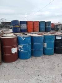 يوجد جير التجير سطوح والاساسات فحص مهندس السعر مناسب الاتصال 077258815...