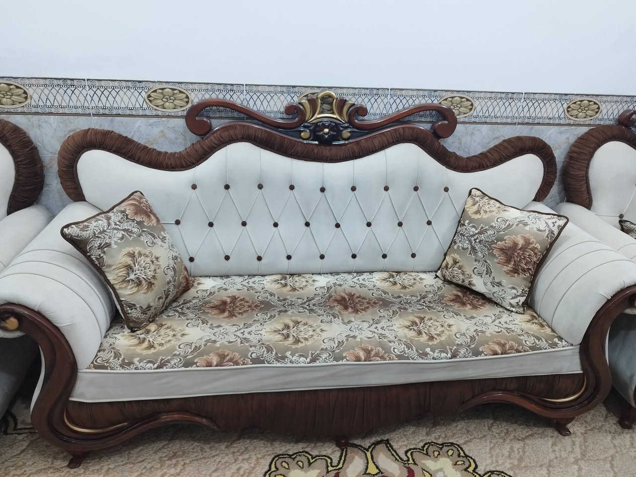 السلام عليكم تخم تركي ملكي 10 نفرات بدون اي ضرر 80% نظافة السعر 675 الف مكانه النجف الاشرف ***********
