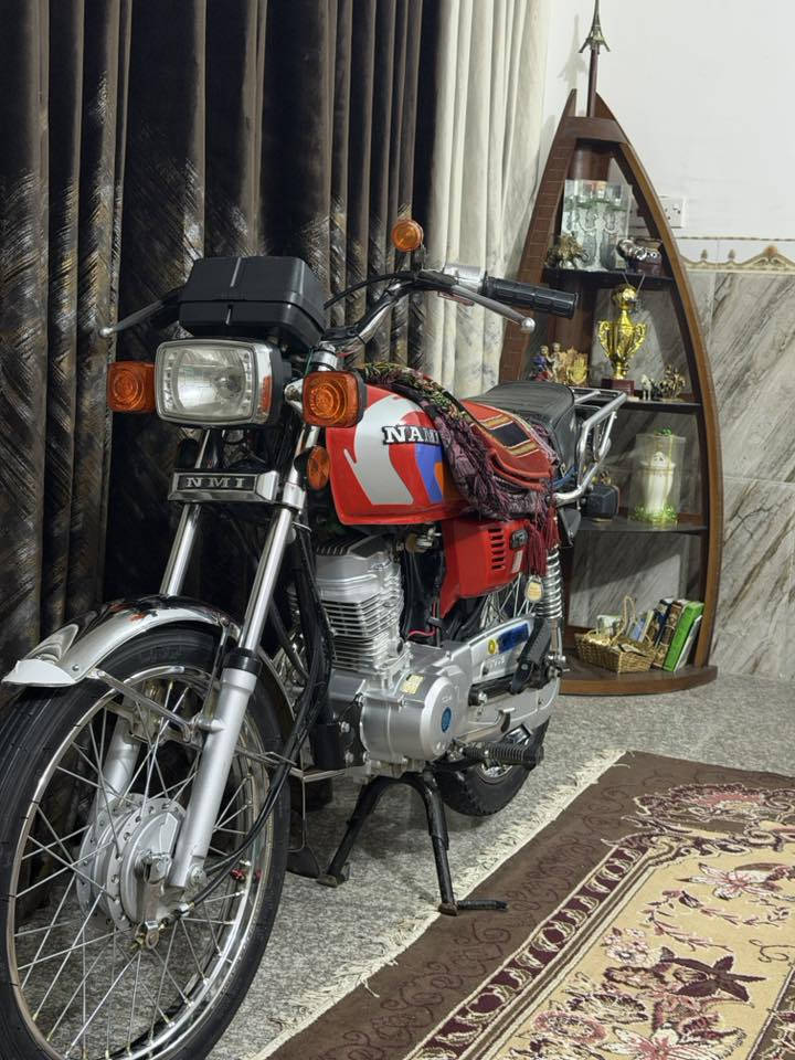 سلام عليكم شباب نامه شلامجه للبيع اوراق اصولي وكيله نوار الباشه مديل ٢٣ مكاني بابل سعر 1400 وبيه مجال ستفسار ***********
