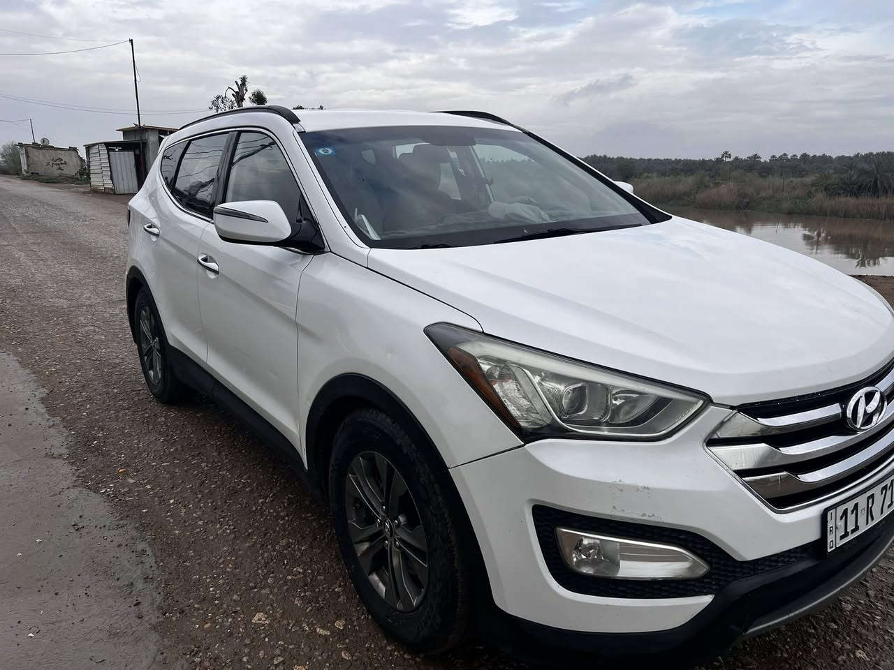 ال
السلام عليكم سنتافيا موديل 2013 حادث باب الجنطة وباقي سيارة بيها رشات أبيع احزام سبب الصبغ صبغ خفيف مال شركة بس يكشر  السيارة تخم تاير حدادية خير من الله يعني 75 بالمية 4 سلندر مكينه GDi بلادي ممفتوح كير بلادي كشنات جلد كهربا  تدفئة تبريد كلة شغال كشنات تدفئة تبريد تحكم ستيرن بصمة السيارة رقم بغداد السعر 115 للاستفار *********** مكان السيارة واسط الصويرة ملاحظة الصبغ بدون دواخل
