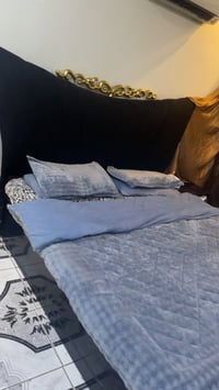 غرفة نوم • مستعملة • قفل