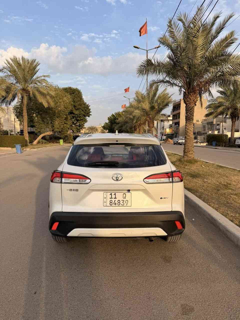 كورلا كروس 2024 هايبرد
ماشية 15 الف 
داخل احمر 
كشن كهربائي 
كاميرا خلفيه
اوتو هولد
مانع انزلاق 
فتحه 
بيهة فقط طخه بسيطه بالباب خلف السايق
السعر : 177$
مكان السيارة بغداد
للاستفسار : ***********
