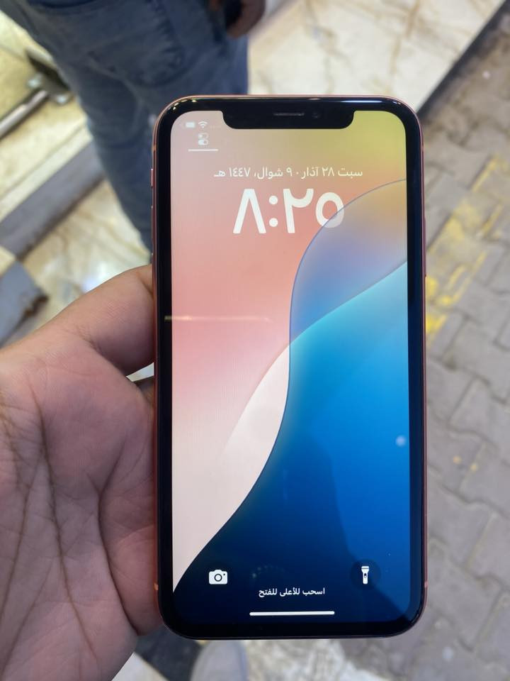 السلام عليكم ايفون اكس ار للبيع مبدل شاشة اصلية فقط بصمه الوجه متشتغل بطاريه 83. السعر 170 وبي مجال ***********
