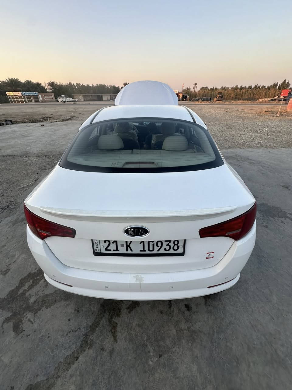 السلام عليكم
اوبتما 11 خليجي 

حجم المحرك 2000

مكينه وكير حداديه كفاله . صدر امامي وخلفي جديد  تخم ويل وتاير جاهزه عل اخر حبايه 

تبريد ثلج .فول مواصفات عدا الفتحه والبصمه اشاير ب مري حساسات خلفيه كشن كهرباء نظام ECO 

 رقم سليمانيه الجديد هزه جديده  تحويل ثاني يوم 

ضررها تبديل بنيد اثر جراد وتبديل جاملغ السايق وصبغ جاملغ عكس السايق الخلفي بدون دواخل يعني ٣ قطع 

112 $ وبيها مجال بسيط  السياره احلى من الصور نصبتها حلوه ونظيفه 

واسط النعمانيه ...***********
