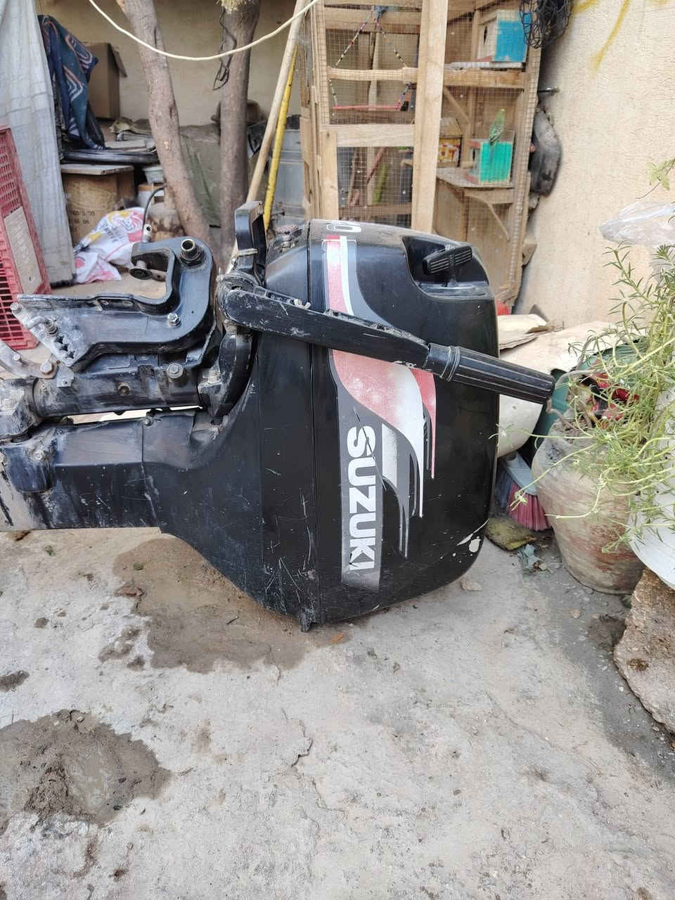 السلام عليكم من رخصت الدمن عده مال شط للبيع المكينه كير شركه شرط الك الفحص ول محرك مفدوح او مروس بايشيه غنام بسياره موطور كلشي يرهم مكان الانبار عنه ***********
