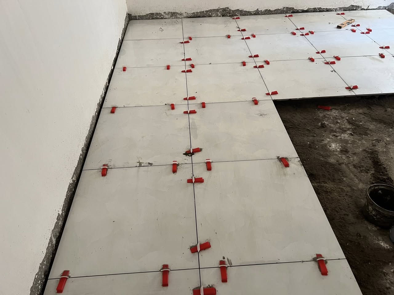 بسم الله الرحمن الرحيم
خلفه سيراميك 🏩مستعدون لعمل كافه السيراميك👍بورسلين اب120 ×60
👷‍♂️ جداري وارضي  حسب طلب ابو البيت ماده اسمنت👇شغل درجه اوله شغل ع اليزر وكبان  قطع السيراميك في القاطعه   🔨 وتدالل 🌹الشغل داخل البصرة📞رقم***********    متوفر واتساب 👉 الله يرزق الجميع يارب بحق محمد والي محمد 🤲
