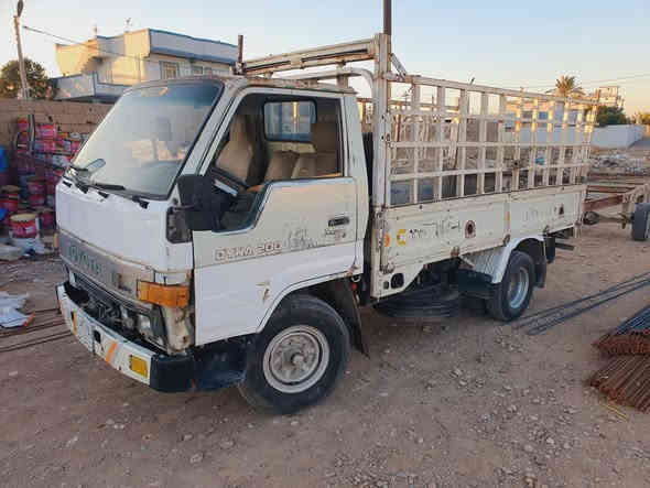 سلام عليكم  داينه تويوتا للبيع موديل 98 مكينه 2y شاصي مكفول تخم تاير جديد أمامي خلفي  رقم صلاح الدین بدي ثابت قمارة قلاب سنوية مجدده لغاية 27 مكاني ديالى السعر 47 وبي مجال رقم الهاتف  *********** -***********
