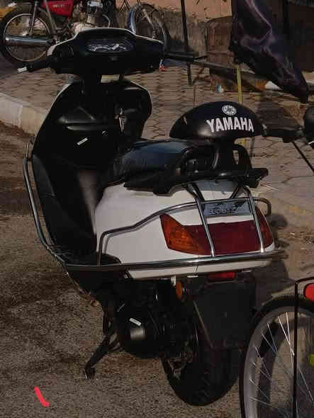 سلام عليكم
دراجة سبيسي ياباني للبيع مكينه ناعمة فول 
مفتوحه مره وحده بس 
فقط كفرات تجاري 
كهربائيات كله شغاله 
السعر 750وبيه مجال قليل 
***********
متواجد خاصص
