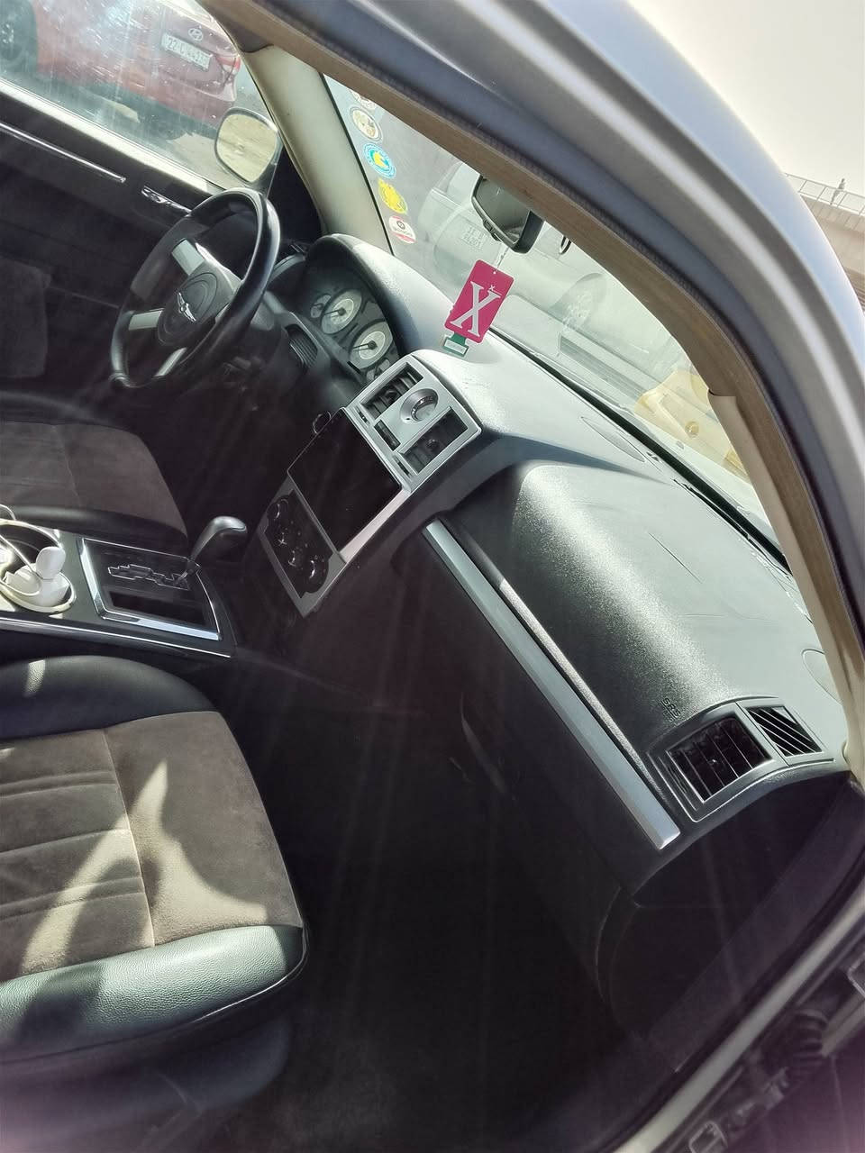 سلام عليكم اوباما موديل 10اصل رقم اربيل باسمي سياره خير من الله كير مكينه تخم تاير بدون حادث بيها قطعتين صبغ فقط
السعر 125
***********
