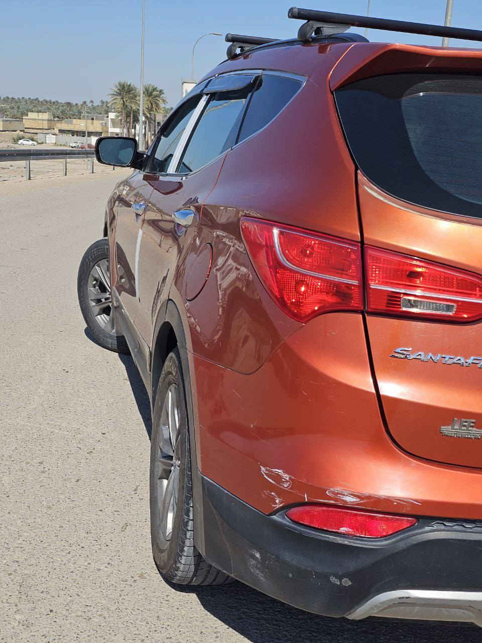 سلام عليكم سنتافي رقم بغداد مداور ثاني يوم  موديل 13امريكي كلين طابه للعراق بس اهنا صاير بل عراق شخط بل بايبن عكس سايق ونصبغن ثنينهن بدون دواخل  لا تبديل ولا ضربه قويه والباقي كفاله كير مكينه حداديه كله جديد سياره مواصفات فقط كشنات كهرباء وحساسات وكامره خلفيه مكينه وضع شركه ماشيه ١٢٠ سعر (133)وبيه مجال لشراي مراوس حسب القناعه ستفسار *********** ***********واتساب
