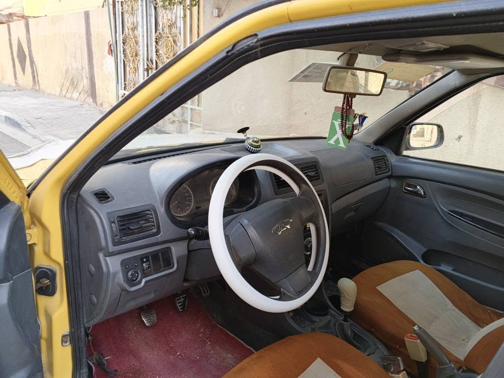 شيري 2016
سيارة جاهزة 
مكينة وكير حلوات 
تبريد شغال ثلج 
حدادية جاهزة 
السيارة مابيها نقص 
جام كله كهرباء يشتغل 
سعرها 28 وبيها مجال 
*********** البصرة, العراق
