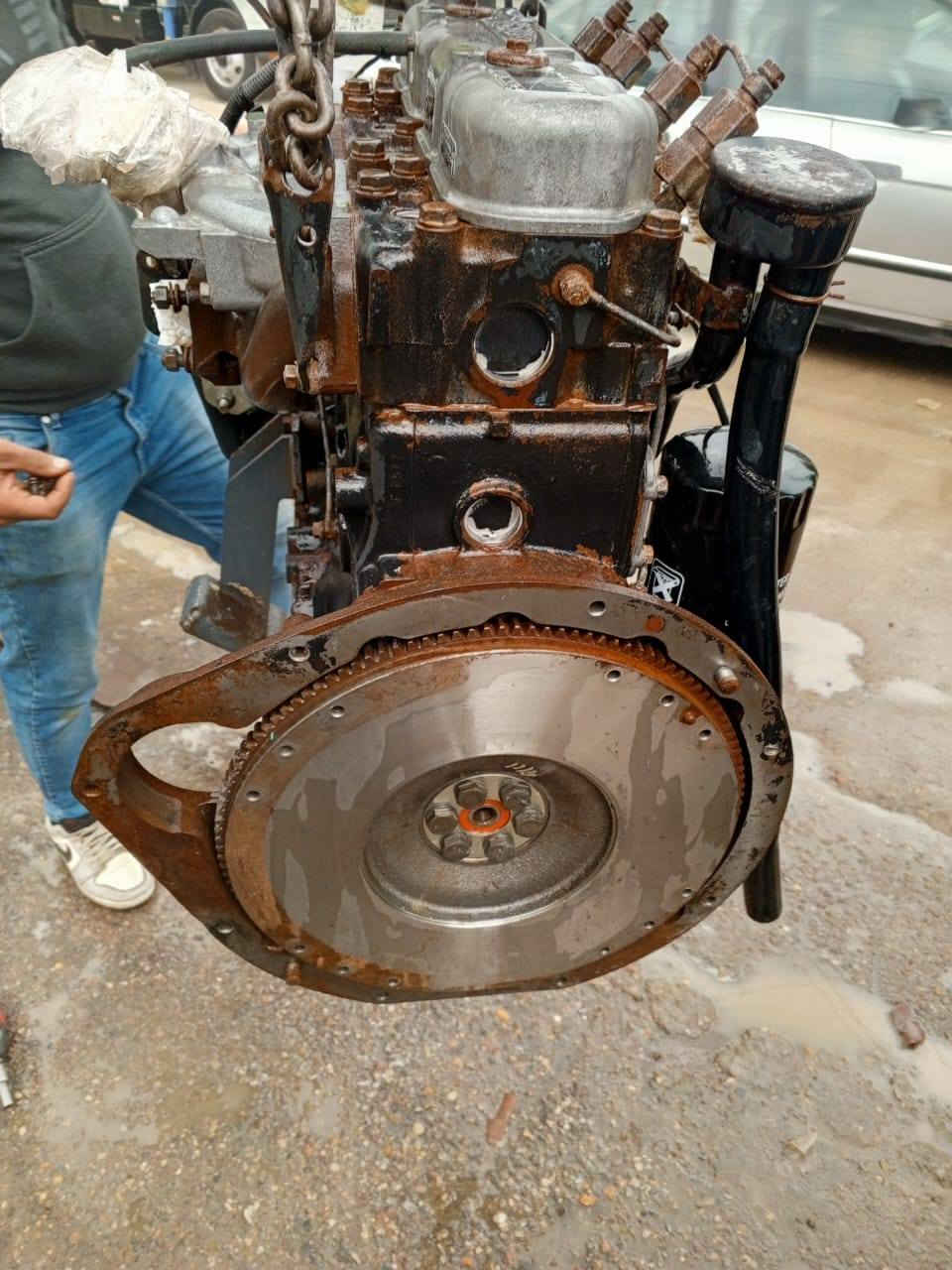 محرك رافعه شوكية حديث ازوزه بلادي
حسين
***********
***********
