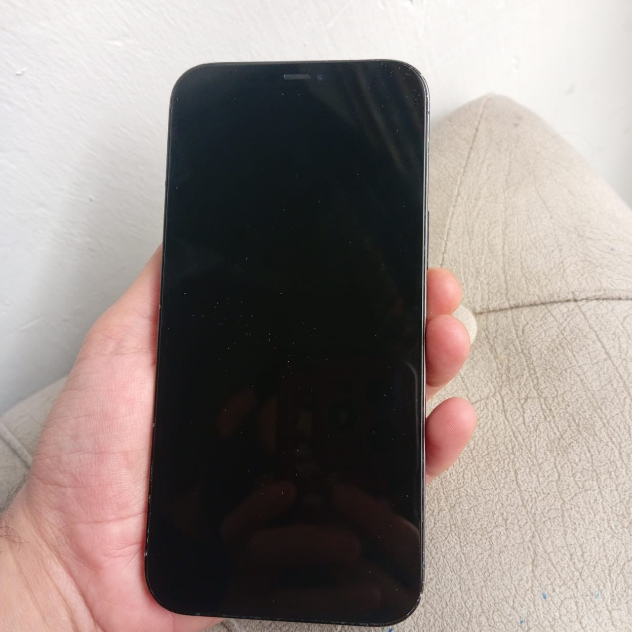 ايفون 12 برو ماكس ذاكرة 265 مبدل شاشة فقط
مامتواجد على الفيس راسلني واتساب : ***********
