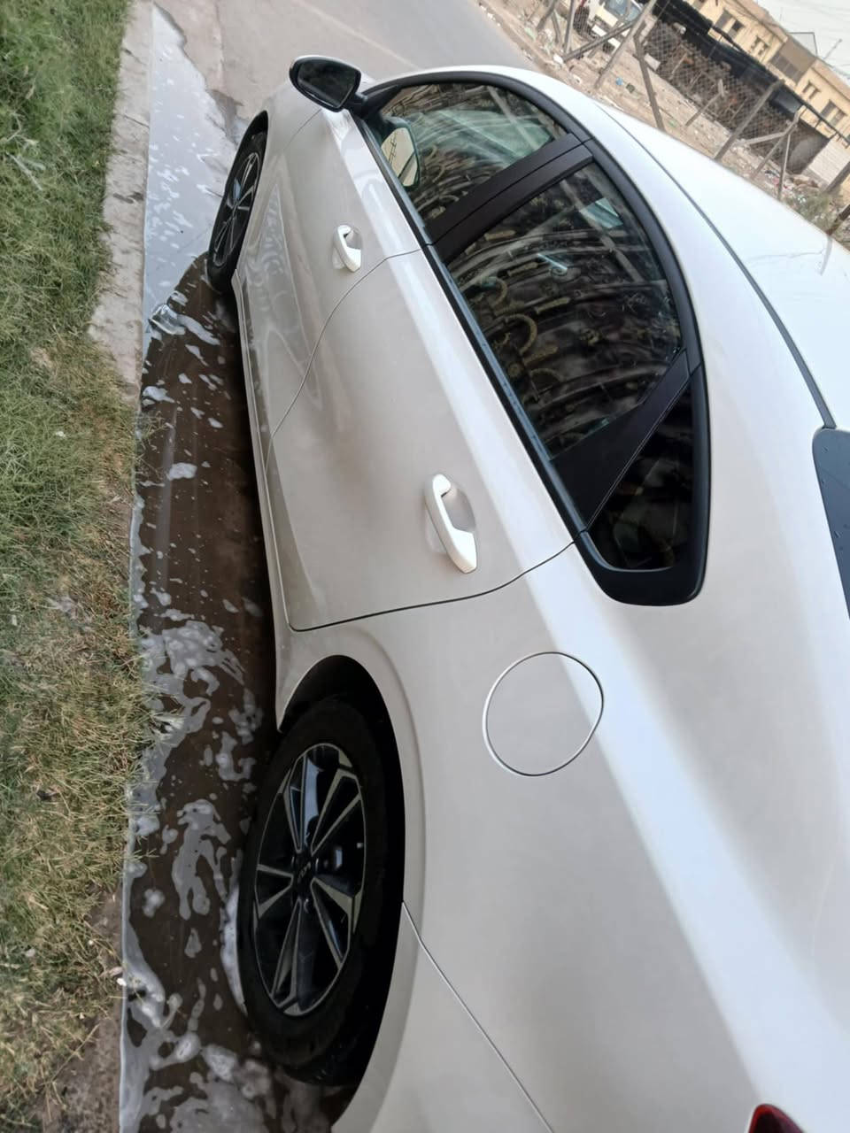 السلام عليكم
كيا فورتي وارد امريكي موديل ٢٠٢٤ [بدون رقم] دخول جديد محرك ٢٠٠٠ دوش ماشيه[15]الف كيلو متر  [٣انظمه قياده] رادار امامي حادثه موضح بالصور بدون تبديل اي قطعه بارد فقط السعر ١٤٨ بيها مجال بسيط مكاني الغزاليه للاستفسار ***********
