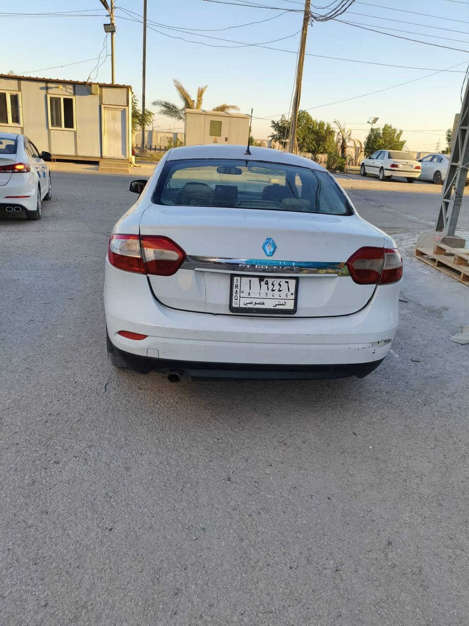 رينو فلاونس موديل 2016
كير ومحرك خير من الله 
سياره مكلوبه ومعمره وجهازه كل 
***********6
شي شغال السعر 45 وبيه مجال
