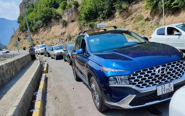 سنتافي 2023 وارد امريكي حادث فقط كسر بلداعاميه الاماميه ونفسها مصلحه يعني السياره مكفوله كفاله عامه بدون قطره صبغ او تبديل  وصور الحادث منزلها فول مواصفات بنوراما ورادارت360 

4كامرات  تشغيل عن بعد وكشنات جلد بيجي تدفأه جنطه كهرباء بصمه لمس اناره ترحيب كيجات ديجيتال تعرض الكامرات شفتات بلستيرن قياده اليه وتوقف ذاتي من كل الجهات شاشه كبيره سستم سماعات هارمونك وبعد بيها هوايه مواصفات محرك 2500 السياره رقم بغداد باسمي تحويل ثاني يوم 

للبيع بسعر 226 

مكاني بغداد حي الجامعه 

***********
