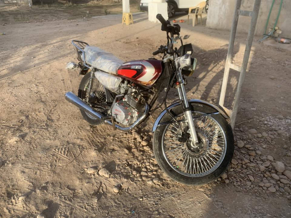 سلام عليكم دراجه 5كير للبيع اوراق مابيه نقصه باس باتري لسعر 300بيه مجال قليل مكاني المدائن ***********
