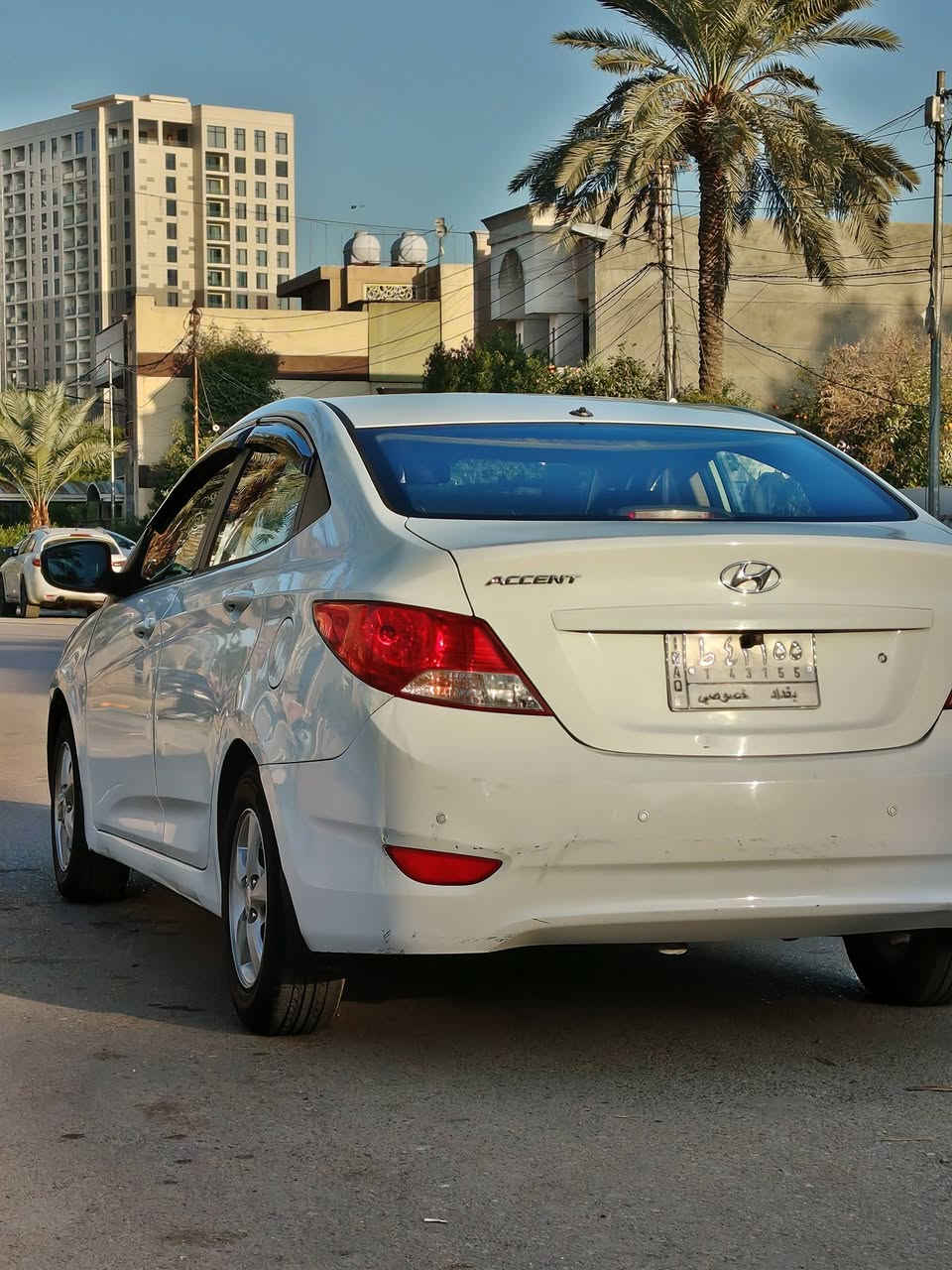 السلام عليكم ورحمة الله
للبيع اكسنت ٢٠١٥ خليجي 
رقم بغداد مشروع وطني باسمي
مكسنة ١٦٠٠ قطرتين 
شاشة + كامرة 
حساسات خلفية 
تحكم ستيرن 
مري كهرباء
مدوشمة جلد 
ماشية ٩٧ الف ع ايدي 
كير مكينة تبريد تدفئة كفالة 
السيارة كفالة عامة من الصبغ عدا مكانين بارد فقط 
عارضها ب١١٣ وبيها مجال بسيط 
مكاني السيدية 
الشراي يتصل ويدلل
 ***********
