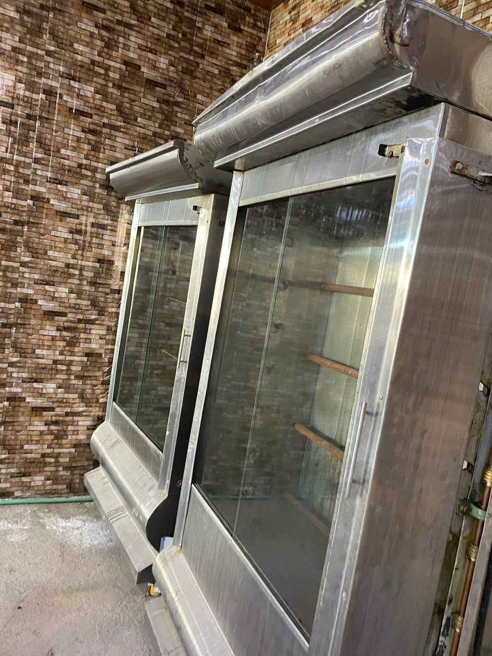 السلام عليكم شواية دجاج استعمال قليل تفصال الستيل 0-8 العنوان بغداد العامريه السعر 1700 ملاحظه اني مكلف بلنشر الاستفسار ع الهاتف ***********
