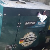مولد بوش 8 kv يعني 32 امبير مشتغلة شهر واحد جديدة بعدة باليبل كاتم نضا...