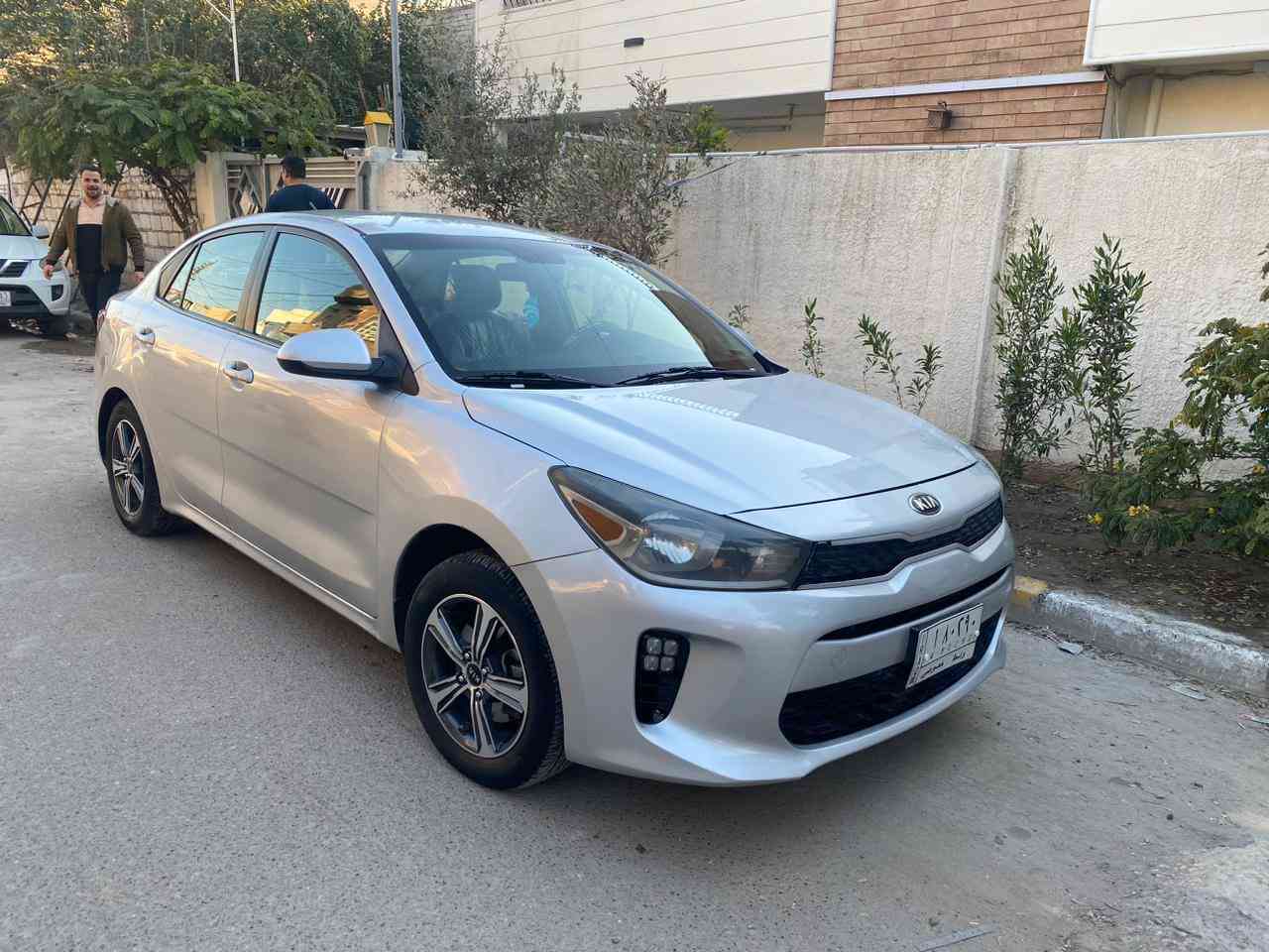 كيا ريو
موديل 19امريكي حادثة عكس سايق
سيارة كاملة وباسمي 
مكانها بغداد اليرموك 
السعر ١١٢
للاستفسار ***********
